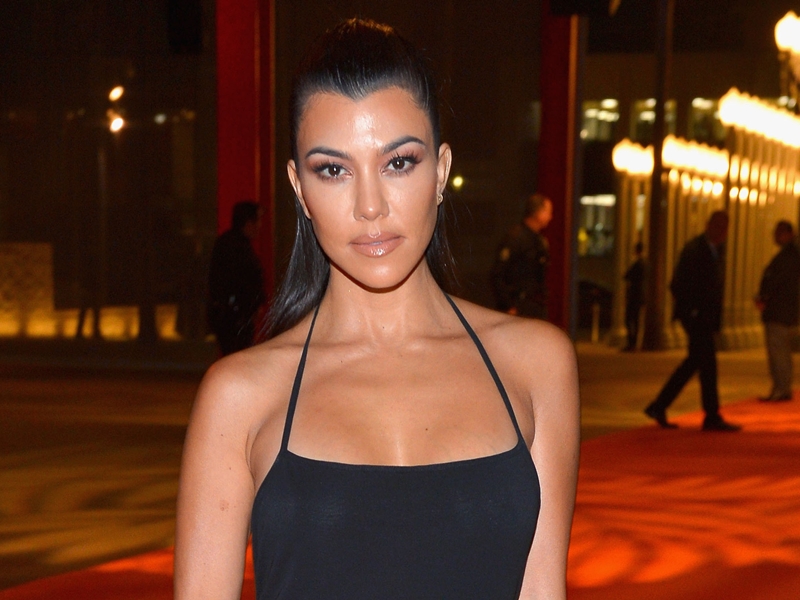 بالأرقام... كم تبلغ ثروة آل كاردشيان بالتفاصيل؟